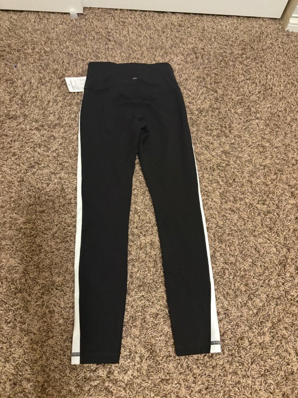 Athleta Elation Colorblock 7/8 Tight XXS Xtra Xtra Small Black White NWT NEW - Picture 4 of 4